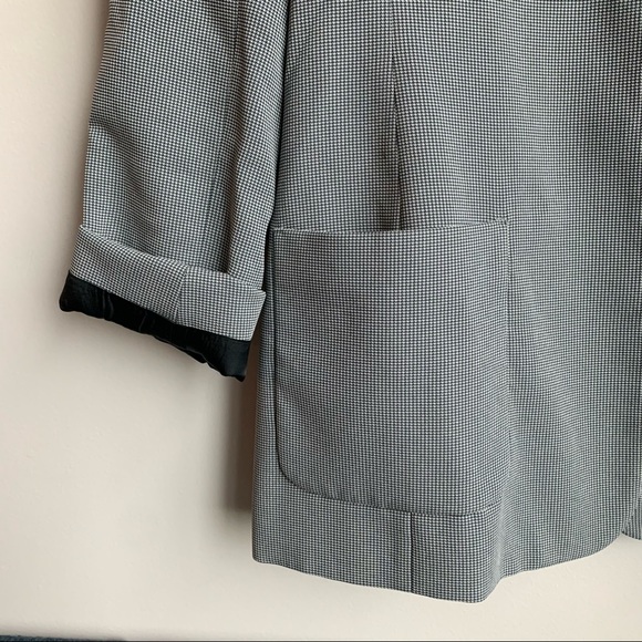 SOLD ON DEPOP - Jones New York Houndstooth One-Button Blazer - Picture 4 of 6